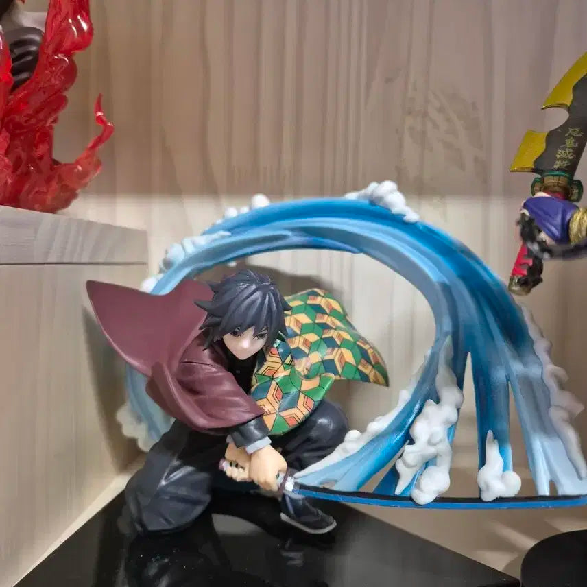 기유 피규어 팝니다