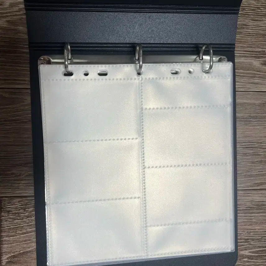 플레이브 굿즈 일괄 양도 합니다