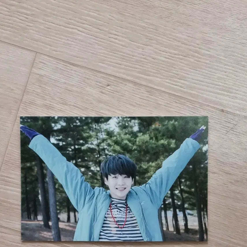 방탄 윤기 봄날 공방 포카