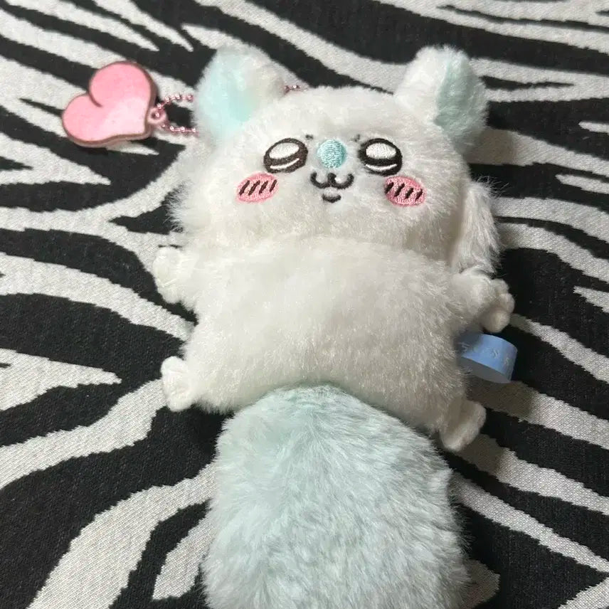 치이카와 먼작귀 날아오르는 모몽가