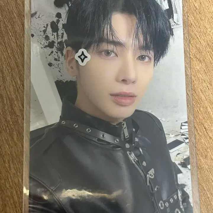 지비지비 유니버셜