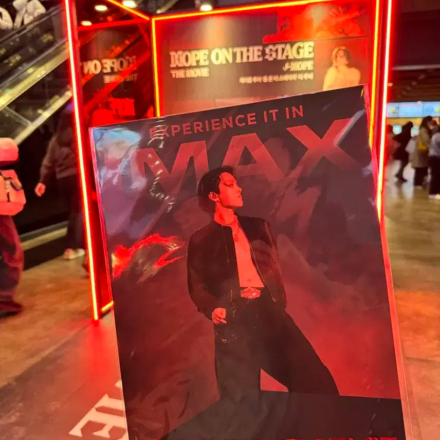 BTS 제이홉 홉온스 IMAX 홉온더스테이지 더무비 콘서트 특전 포카 엽