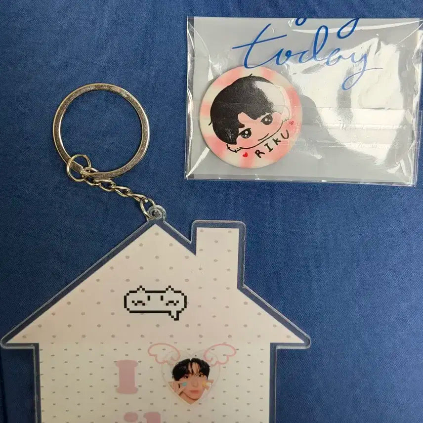 엔시티위시 리쿠 비공굿(키링, 핀뱃지) 양도