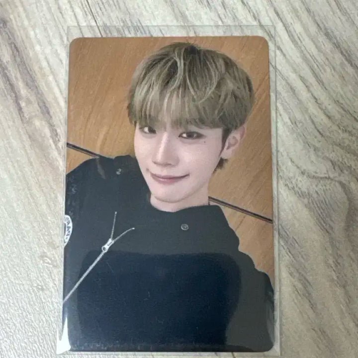 제베원 태래 일본 투어 아이코닉 앨범 회장 구매 한정 특전 포카