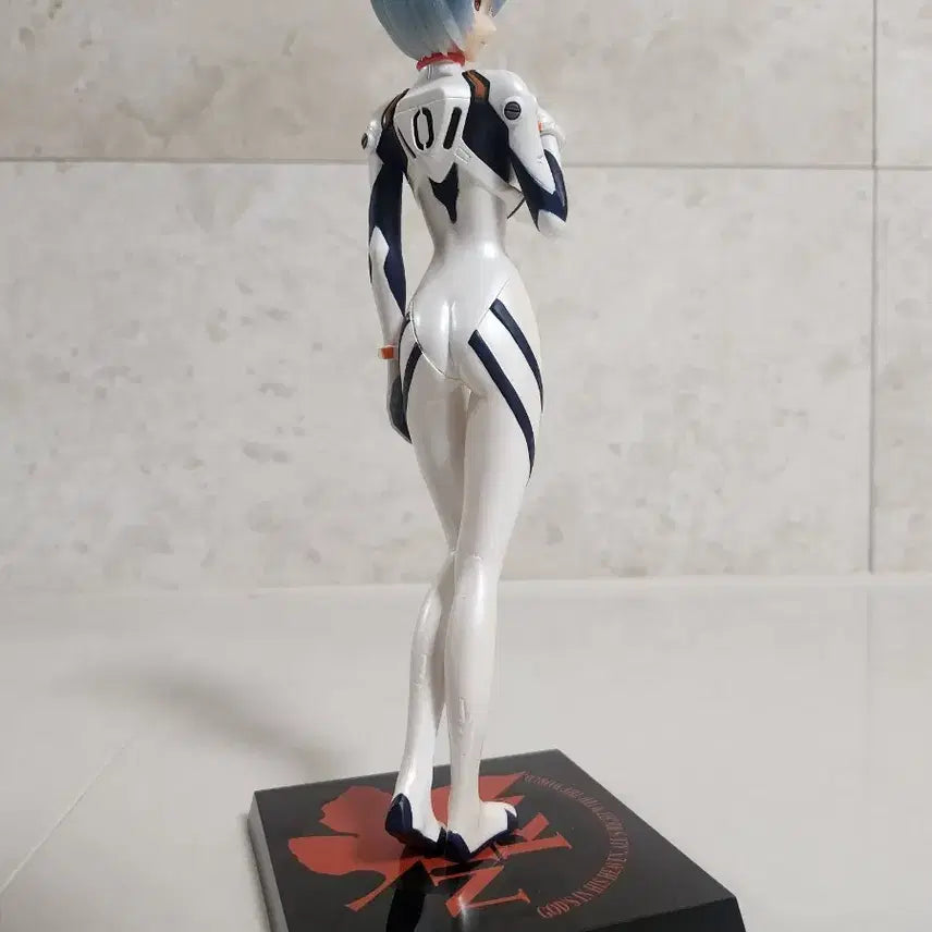 에반게리온 아야나미 레이 미소녀 피규어