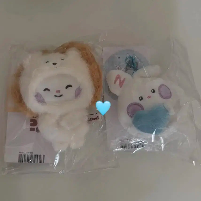 제베원 유니니 제로니 뱃지 마그넷 동물 인형 키링 한유진 팝업