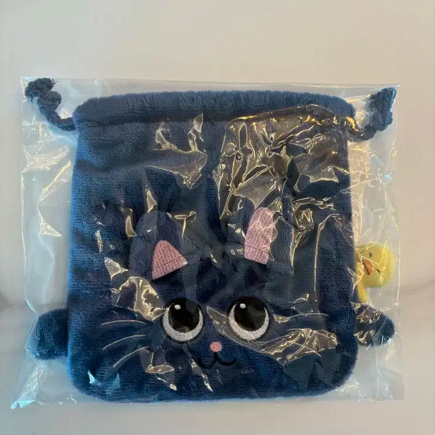 라이즈 토냥덕 파우치