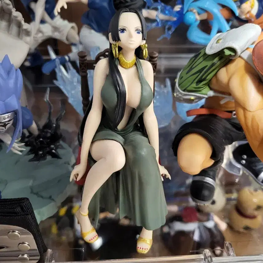 원피스) 걸리 걸 girly girl 보아 핸콕 좌상 피규어
