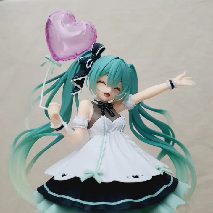 타이토 한정 하츠네미쿠 피규어 Birthday 2025 AMP+ 생일