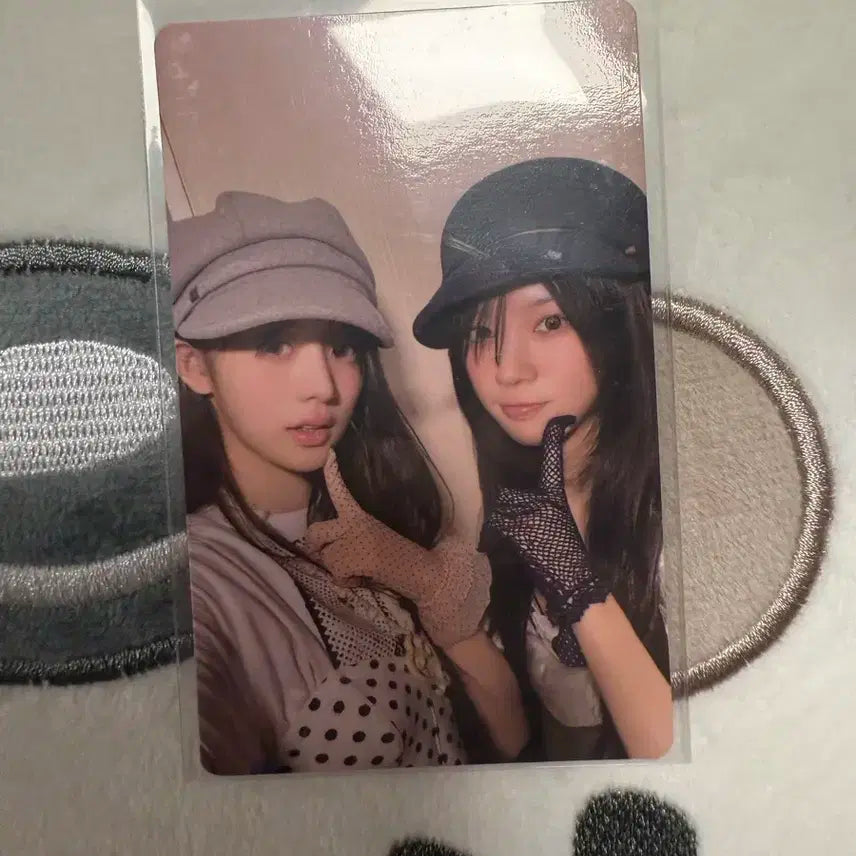 아일릿 bomb us/eu exclusive 미국 유럽 한정 유닛포카