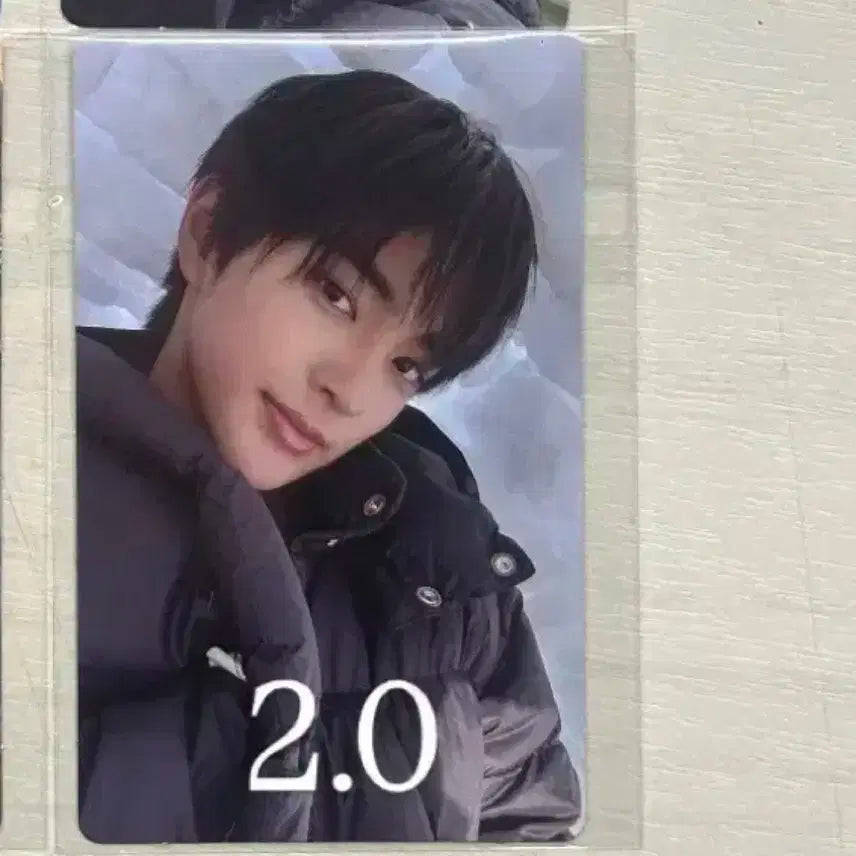 코르티스 위버스 2차 럭드 미공포 양도 건호