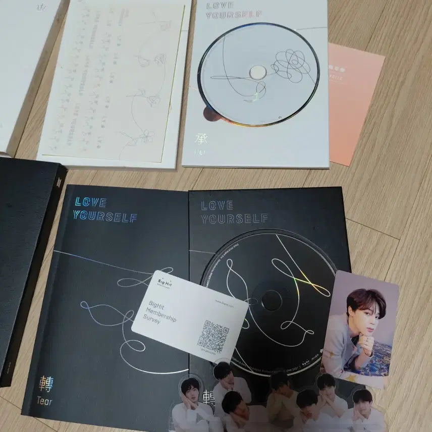 방탄소년단 LOVE YOURSELF 앨범 + 포스터 + 포카 cd 2종