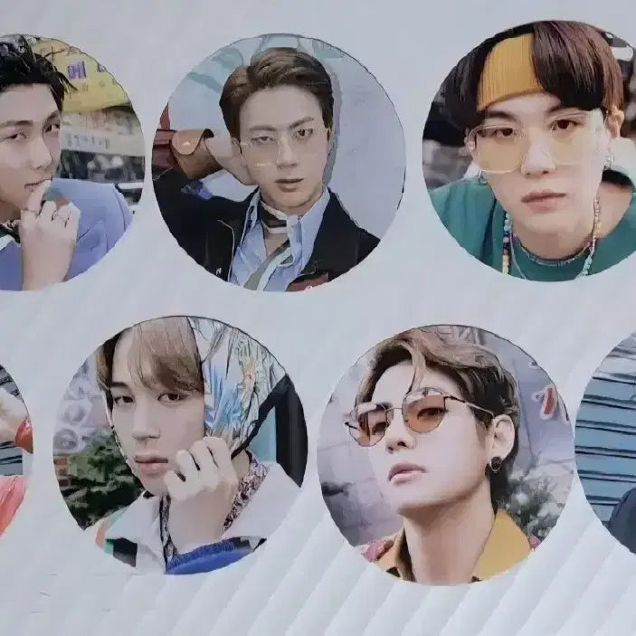 방탄 CD형 포토(13장)+타이백 포스터(미개봉)+인스턴트포토 6장