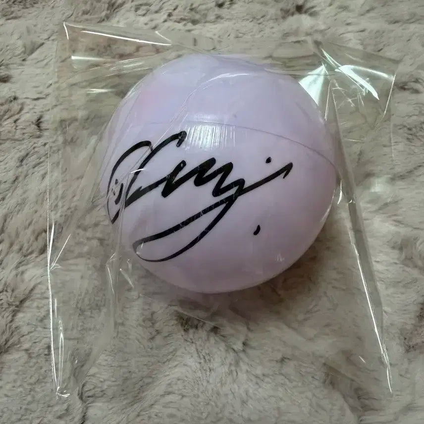 더보이즈 큐 사인볼 양도