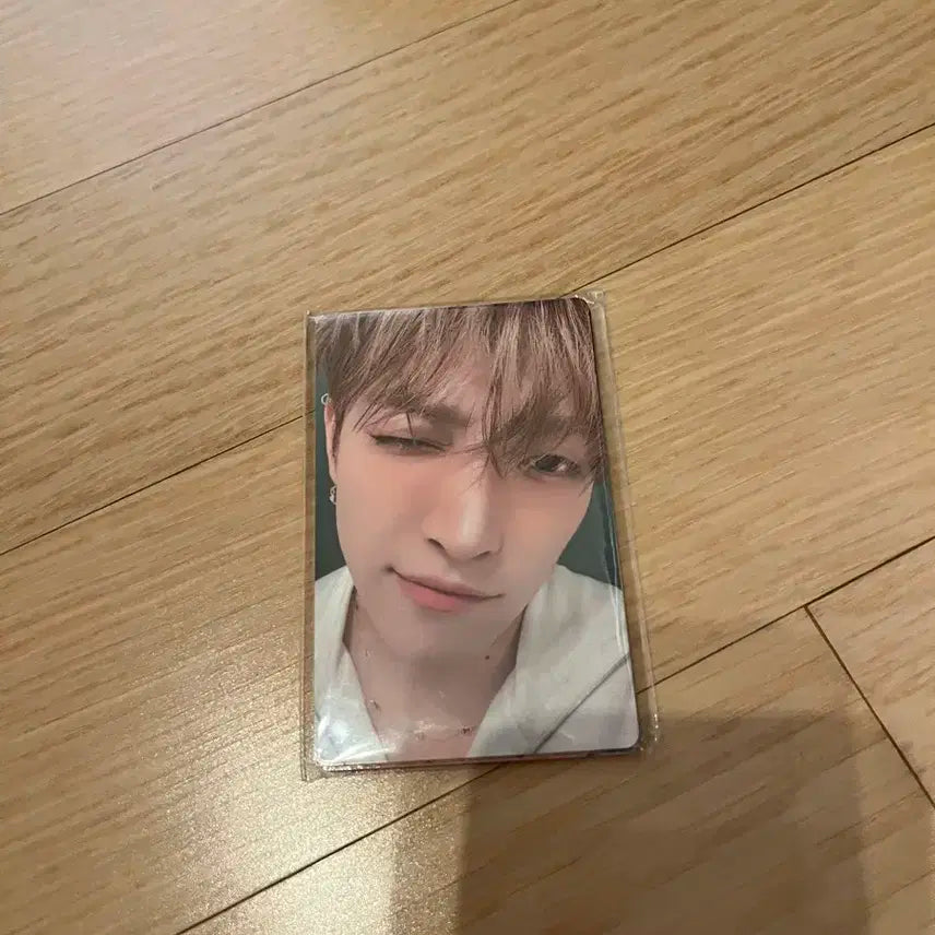 에이티즈 에잇룸 입장포카