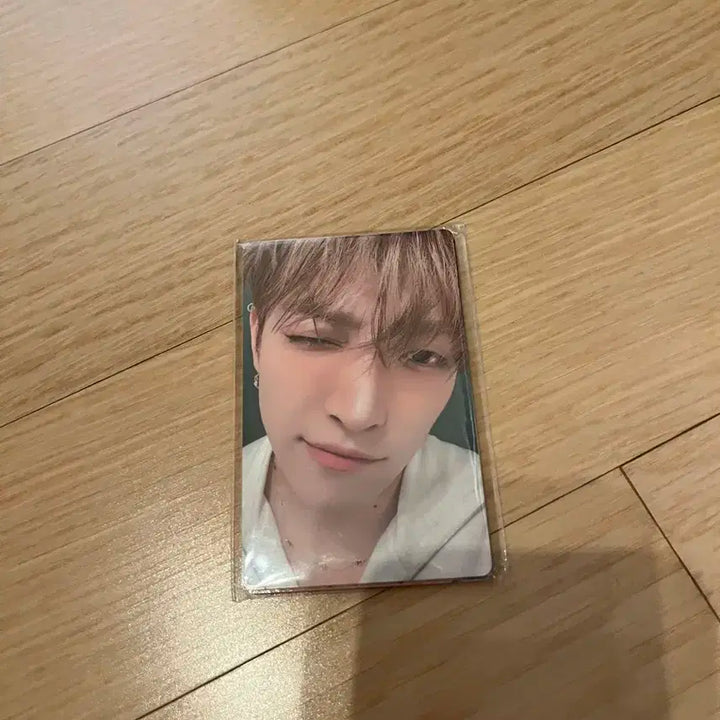 에이티즈 에잇룸 입장포카