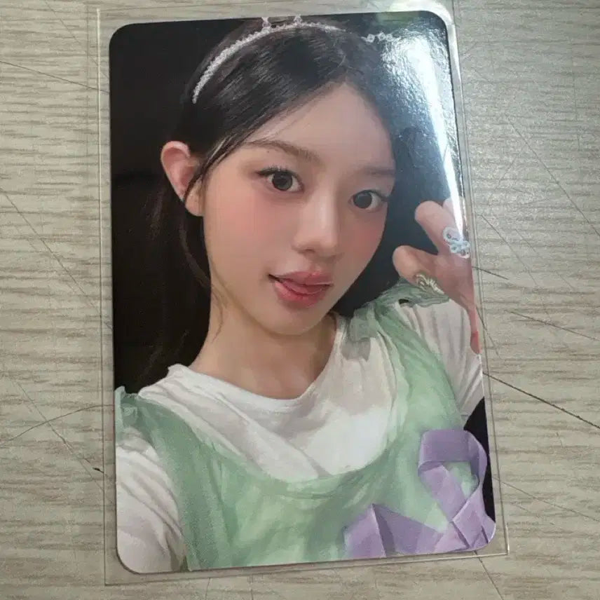 아일릿 민주 KPOP MERCH 럭드