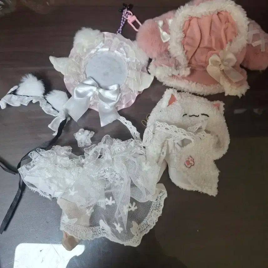 15깅 옷, 로제트 일괄