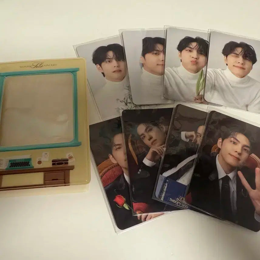 원필 콜렉트북 & 포카