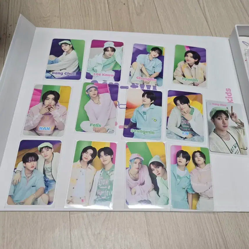 스트레이키즈 시즌그리팅 2024 일판 풀구성