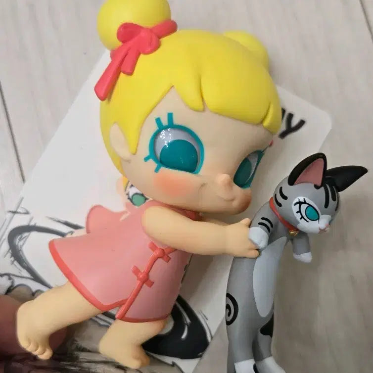 라부부 피규어 8+1 일괄로 판매합니다