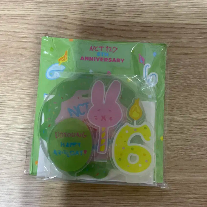 엔시티127 도영 6주년기념 아크릴스탠드 에이알보이스 포토카드 미개봉