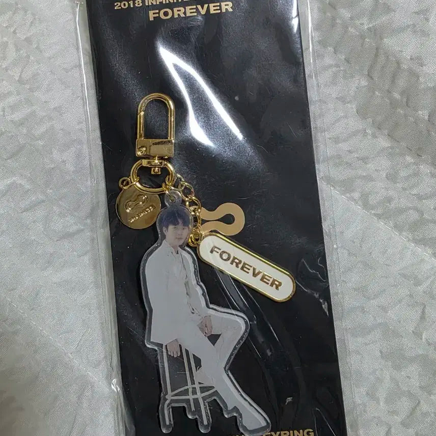 인피니트 우현 포에버팬미팅 공식md 키링