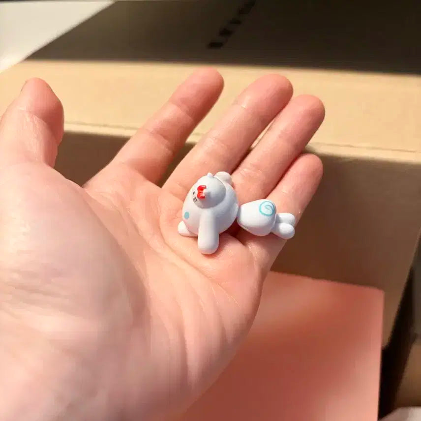 시나모롤 키티 콜라보 산리오 피규어