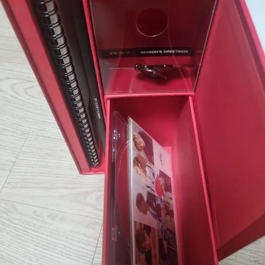 BTS 2017 시즌그리팅 포카제외 풀셋양도.  방탄