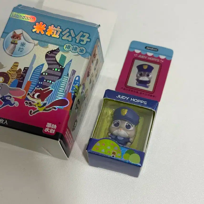 주토피아 쌀알 피규어 주디 (실제 피규어 있음)