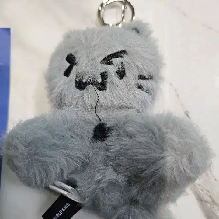 새상품) 투어스 먼지 투냥이 키링 판매합니다