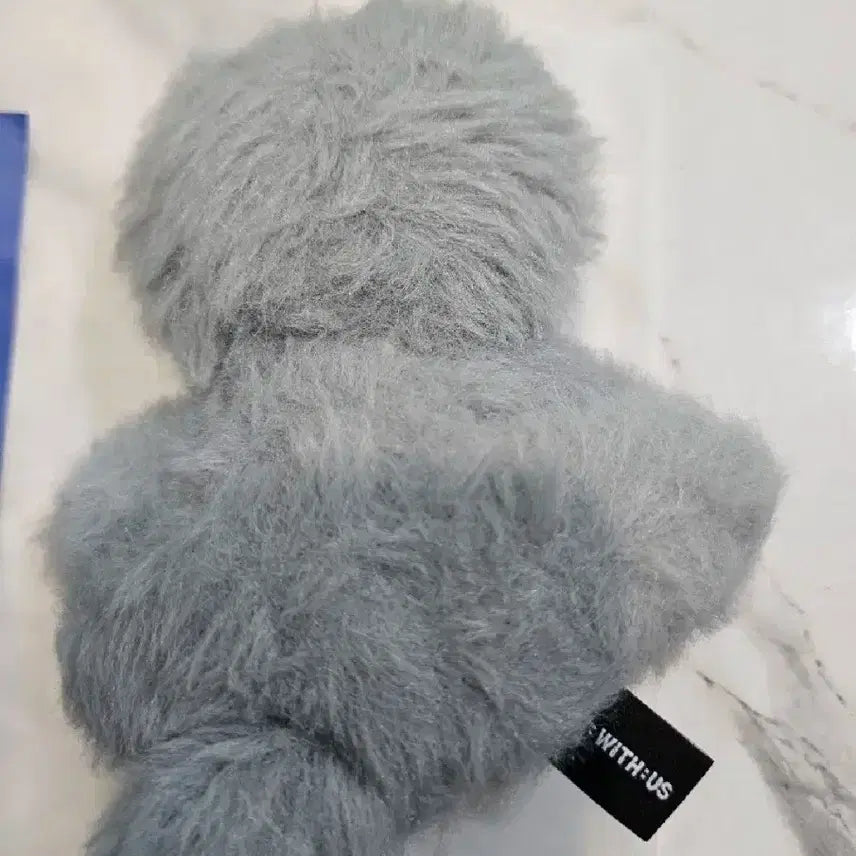 새상품) 투어스 먼지 투냥이 키링 판매합니다