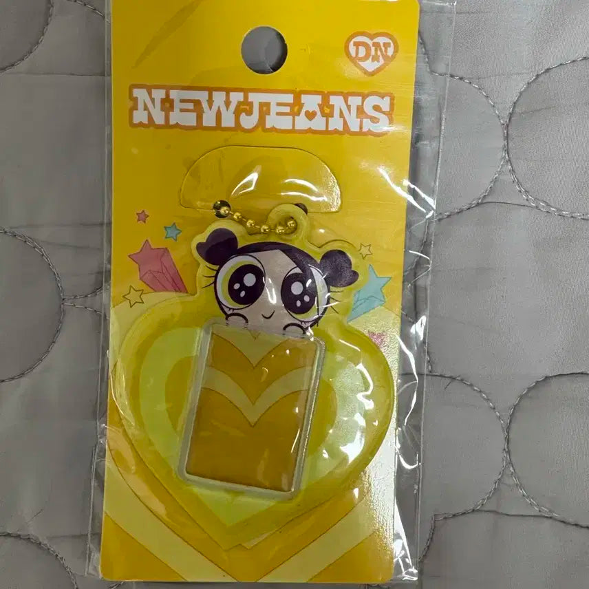 뉴진스 캐릭터 증명사진 바인더