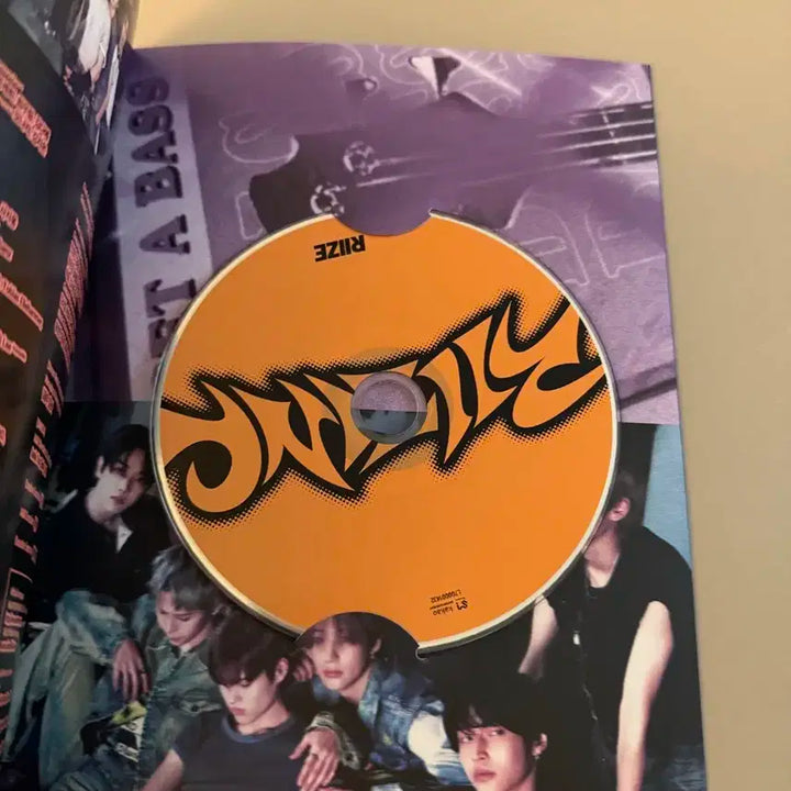 라이즈 오디세이 앨범 4종+w코리아 일괄 상태 최최상