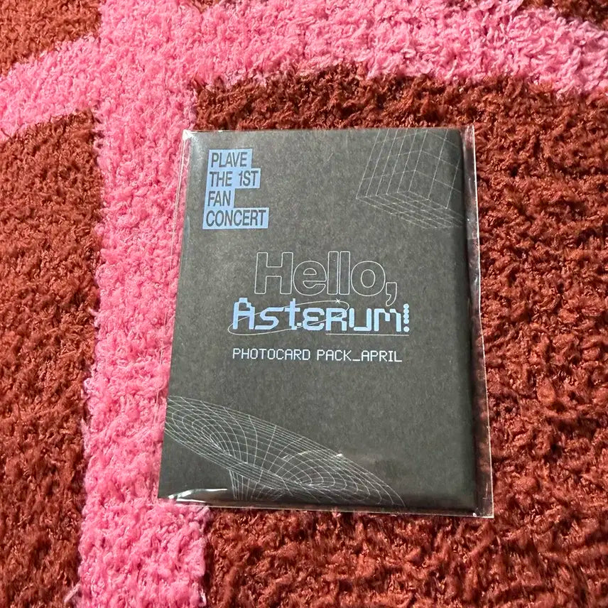 플레이브 팬콘 포카팩 April 미개봉