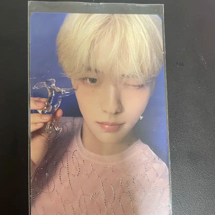 투모로우 바이 투게더 포토 카드