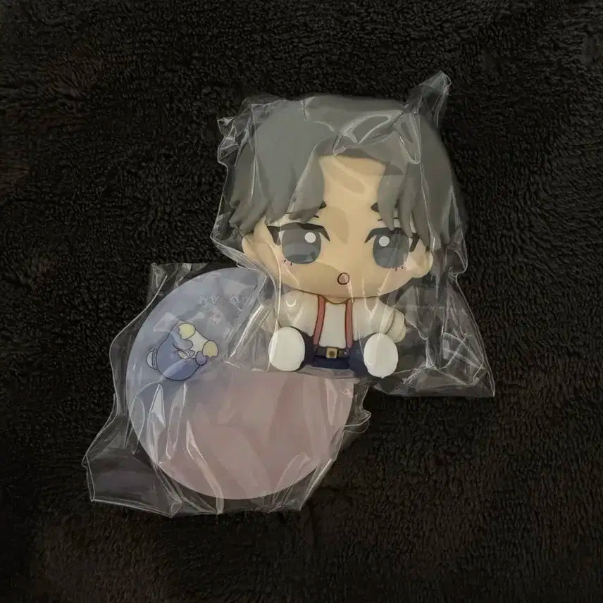 세븐틴 산리오 피규어 버논