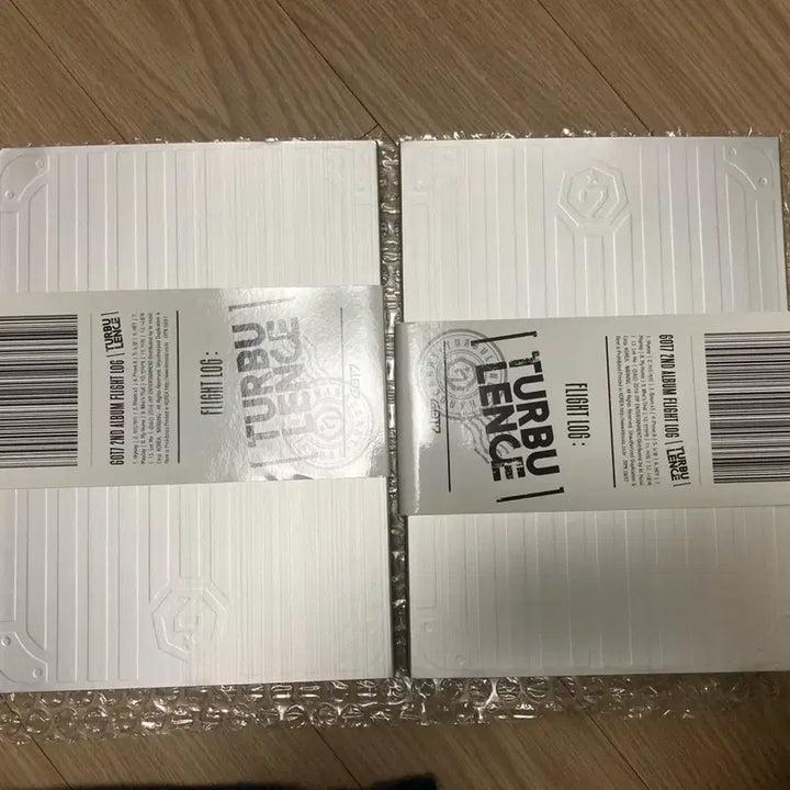 GOT7 Flight Log: Turbulence 앨범 2종+포카+포스터
