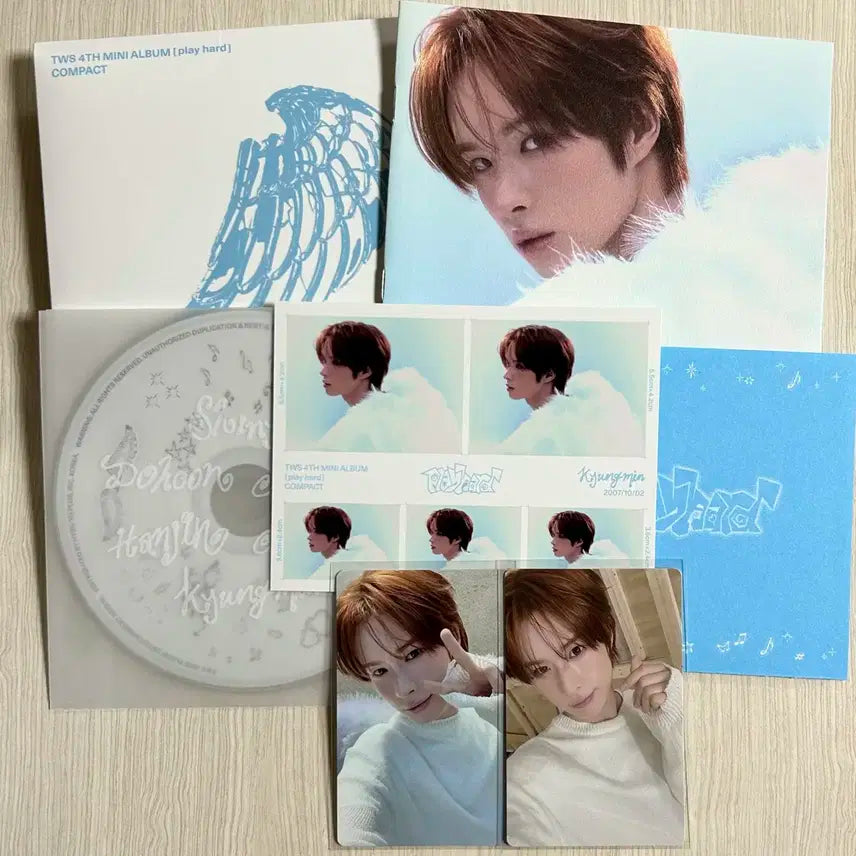 투어스 play hard 컴팩트반 경민 포카 풀세트 오버드라이브앨범양도