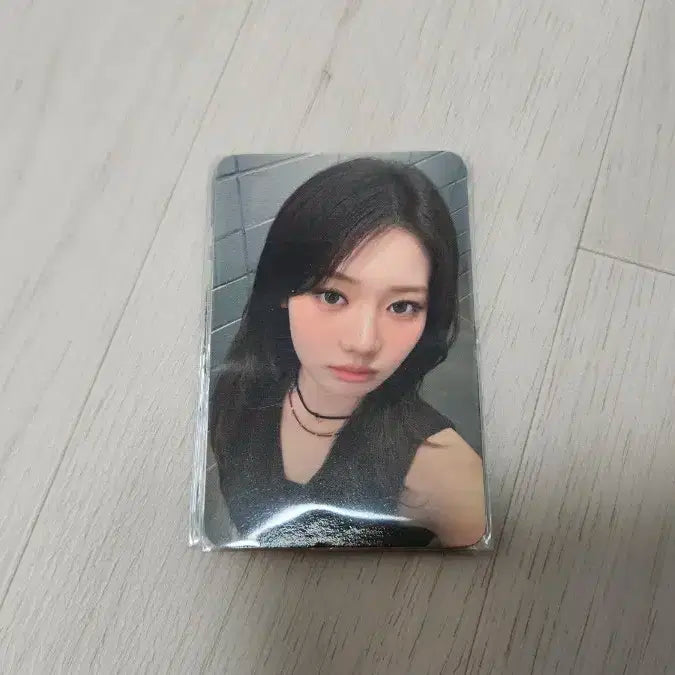 베이비몬스터 로라 위드뮤 럭키드로우 럭드 포토카드 포카