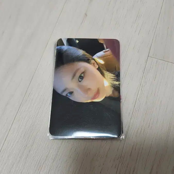 베이비몬스터 루카 위드뮤 럭키드로우 럭드 포토카드 포카