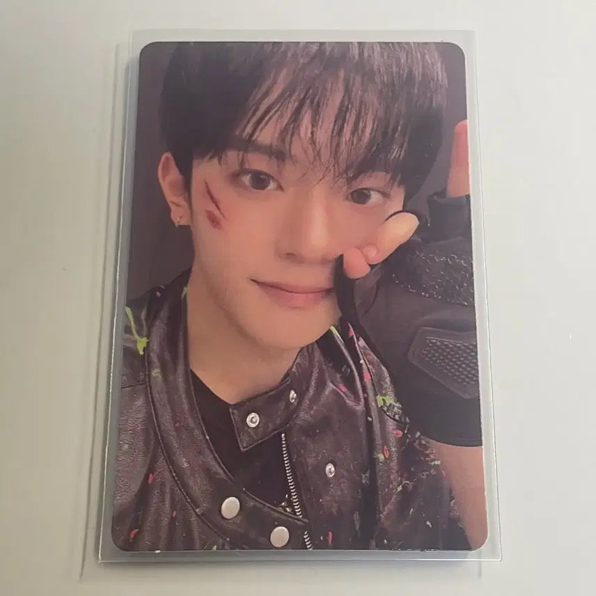 유강민 보이즈2플래닛 보플 전시회 메인디쉬 포카 양도 베리베리