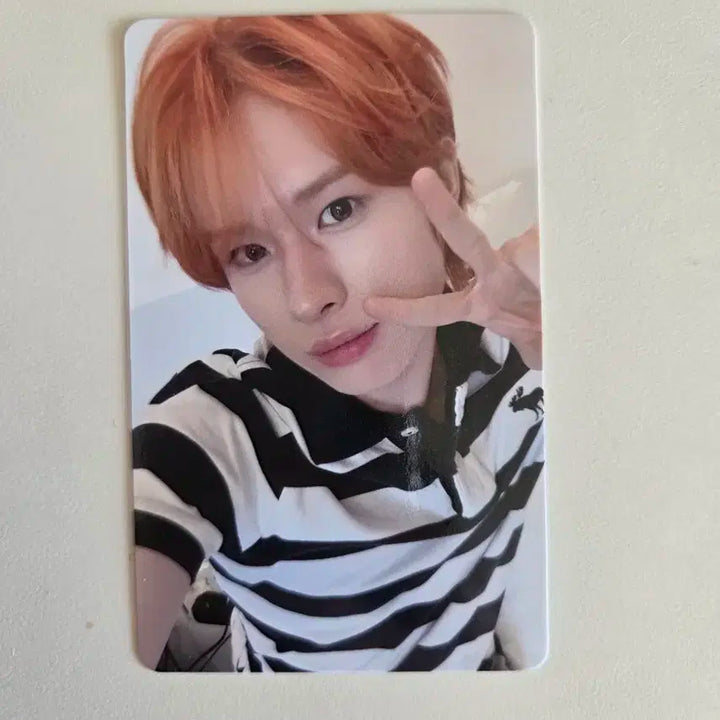 투어스 경민 play hard 플레이하드 타워레코드 오프라인 럭드