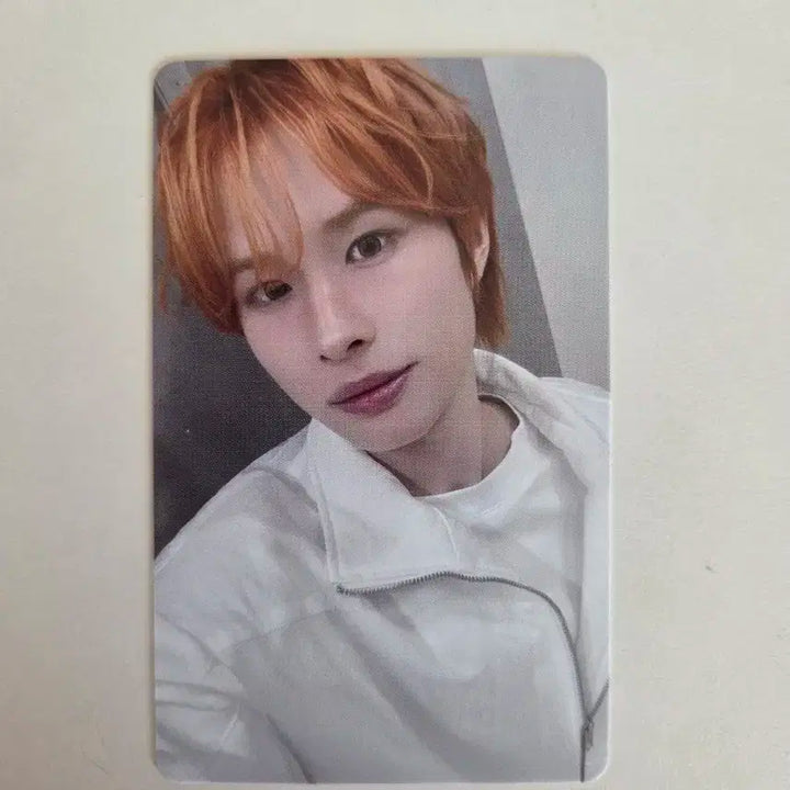 투어스 경민 play hard 플레이하드 hmv 오프라인 럭드