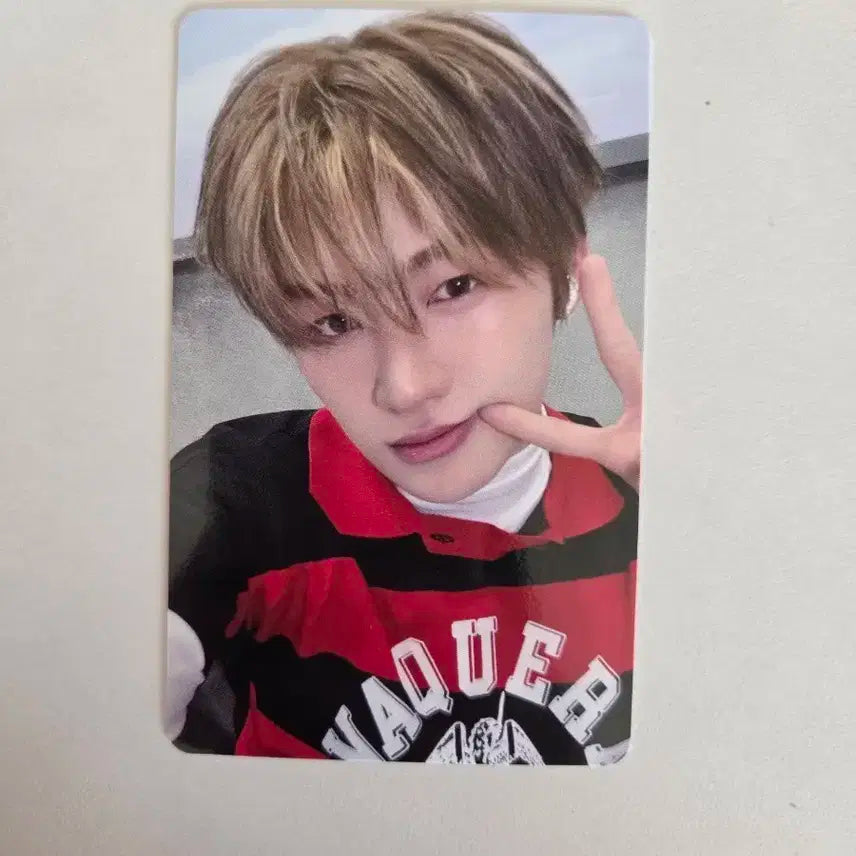 투어스 지훈 play hard 플레이하드 hmv 에쳄비 특전