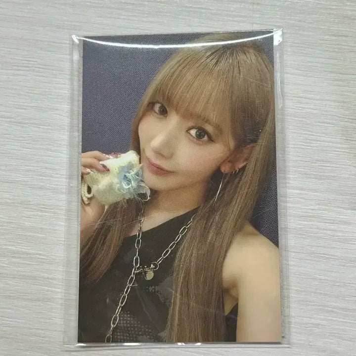 르세라핌 사쿠라 꾸로셰 포카 미니 파우치 크로셰 엠디 굿즈 양도 판매