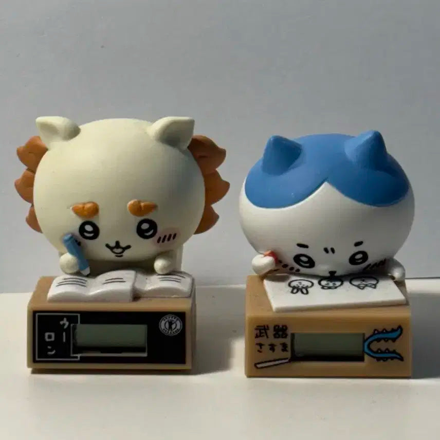 치이카와 먼작귀 탁상시계