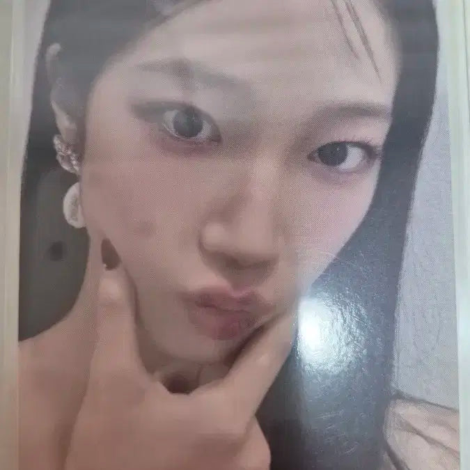 르세라핌 카즈하 이지 위버스 특전 얼빡 아궁빵 포카