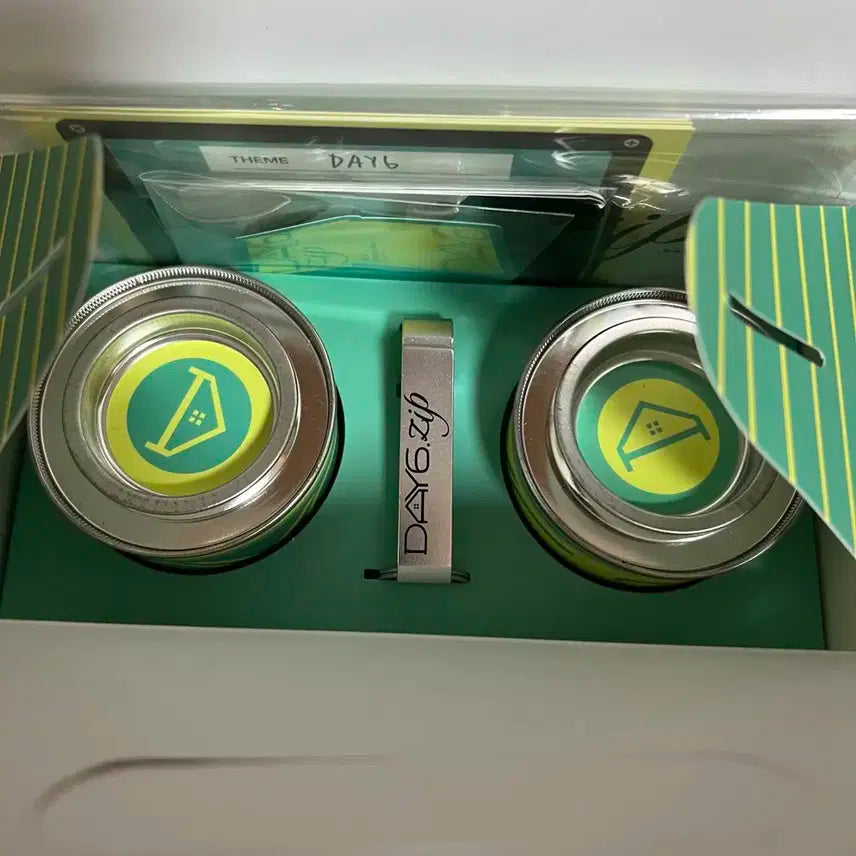 DAY6 zip 10주년 팝업 기프트