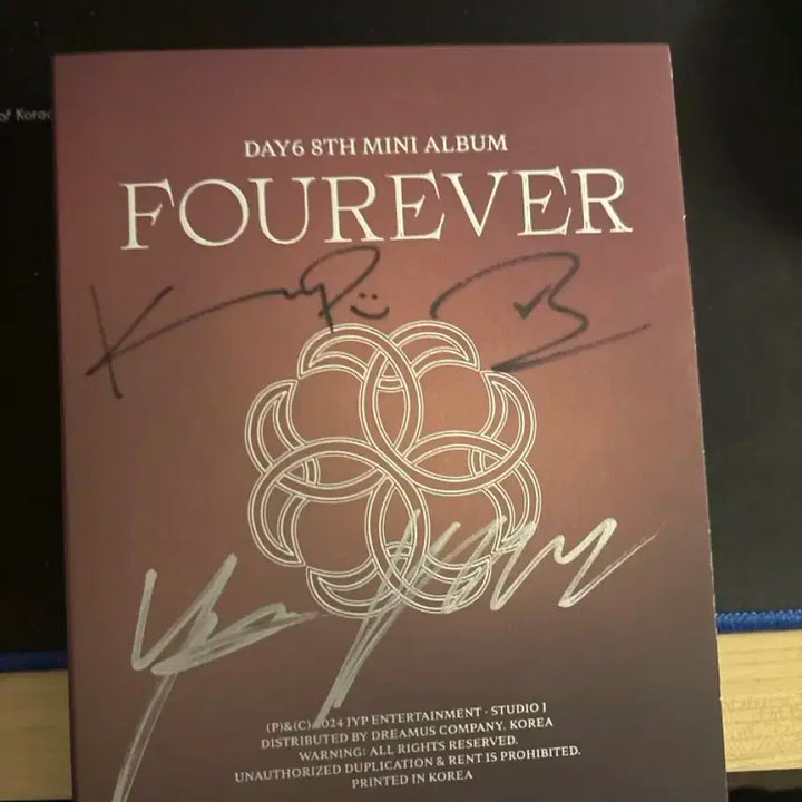 DAY6 FOUREVER 사인 앨범(비매)